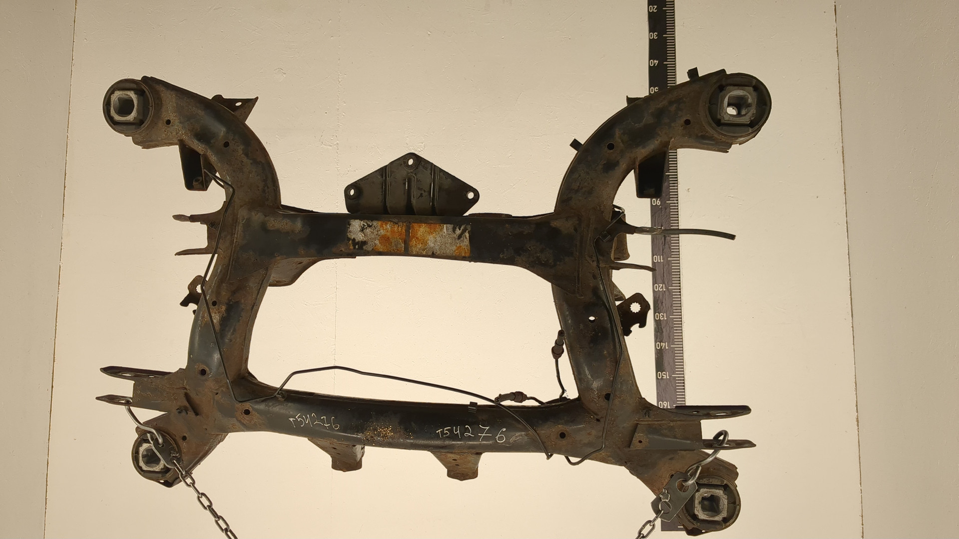 Балка задняя