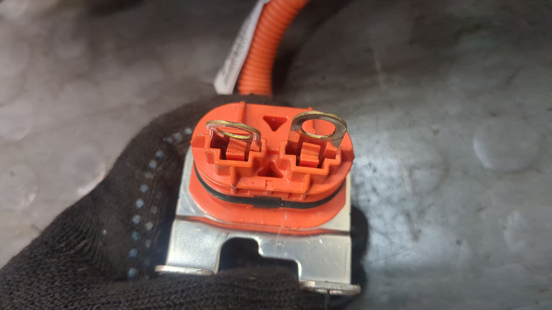 Преобразователь напряжения (адаптер)