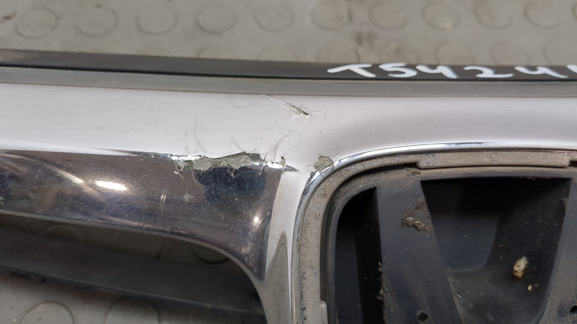 Решетка радиатора