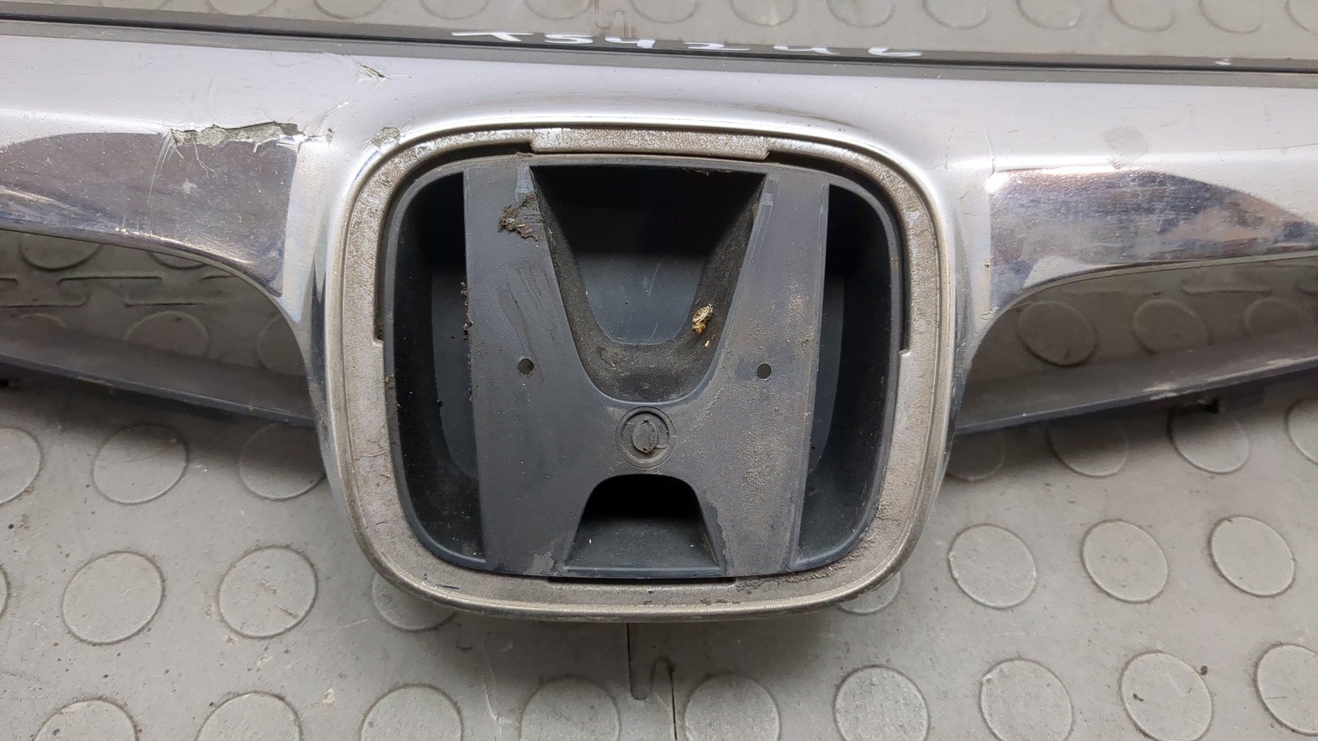 Решетка радиатора