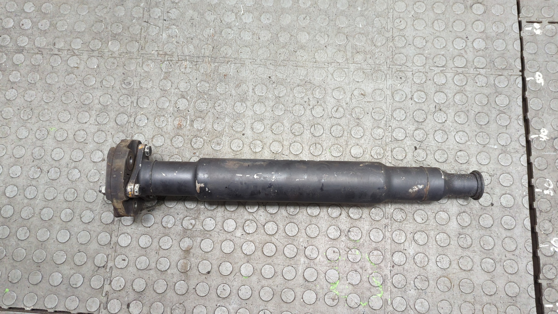 Вал карданный задний