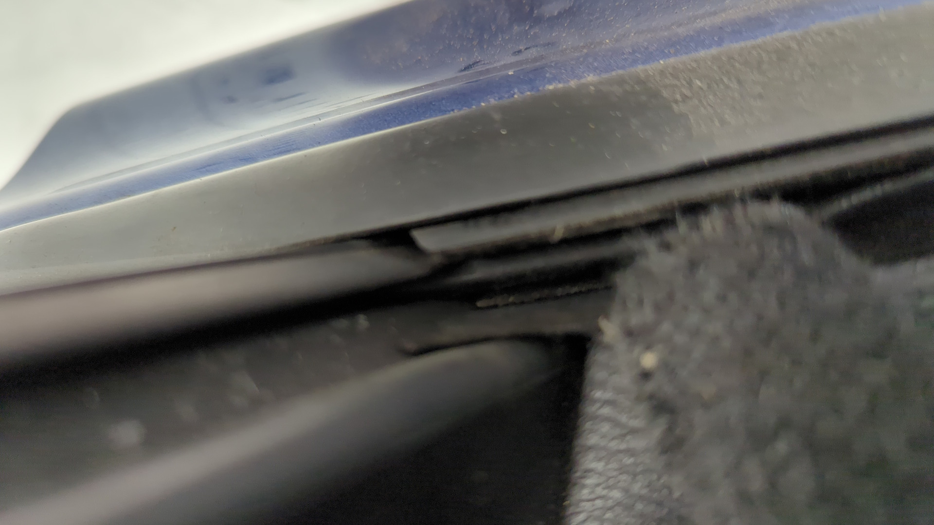 Дверь передняя левая