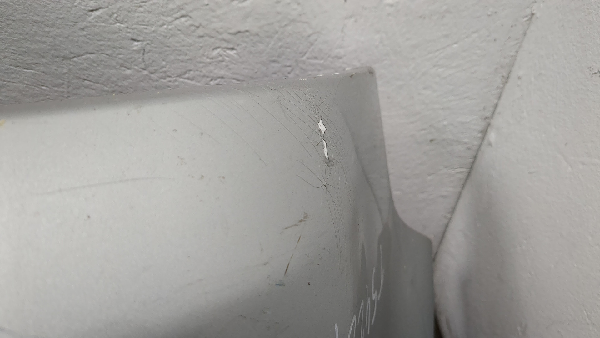 Бампер передний