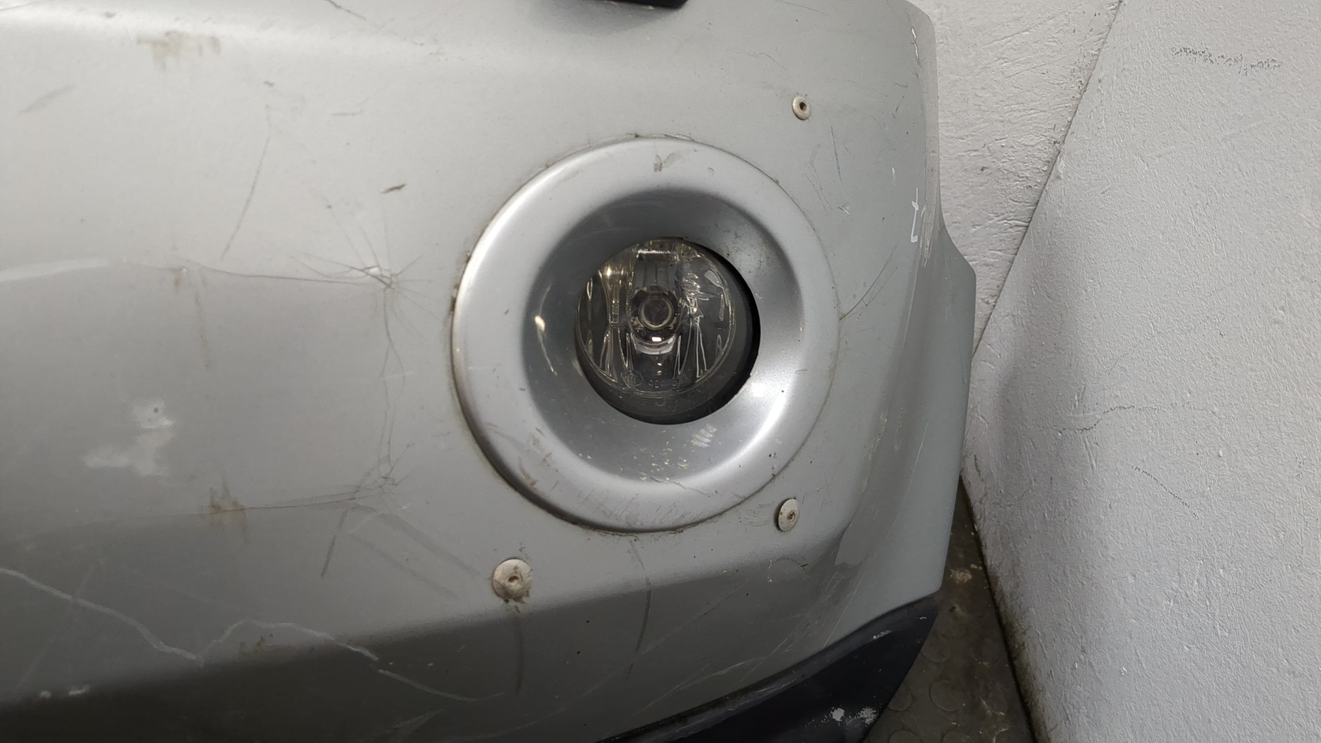 Бампер передний