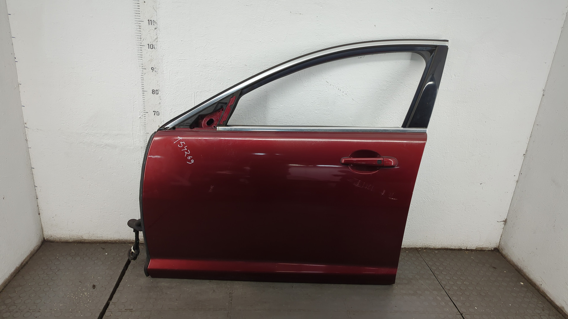 Дверь передняя левая