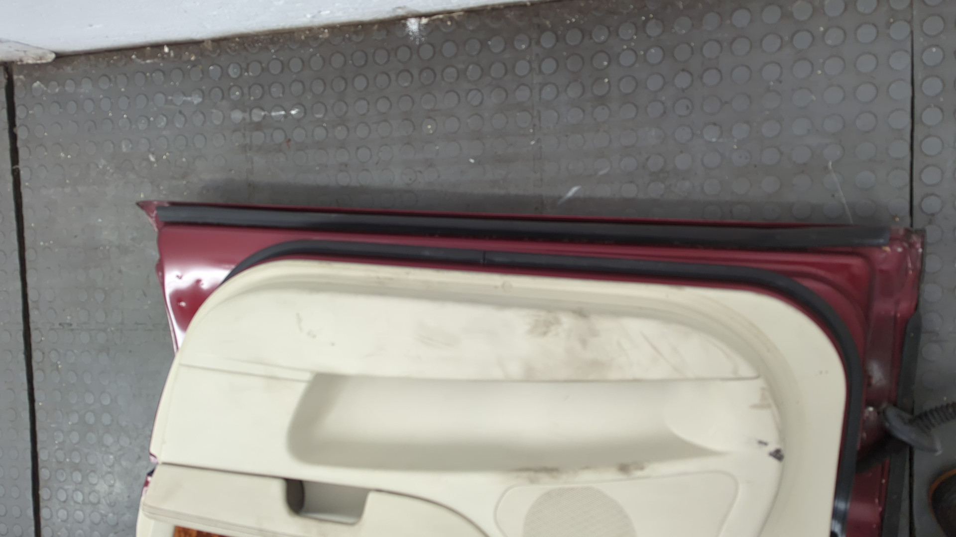 Дверь передняя правая