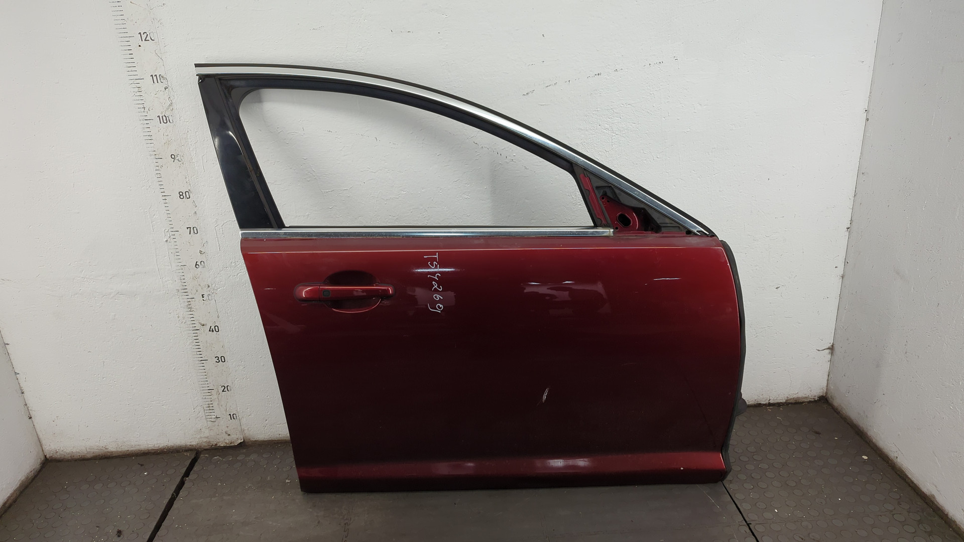 Дверь передняя правая