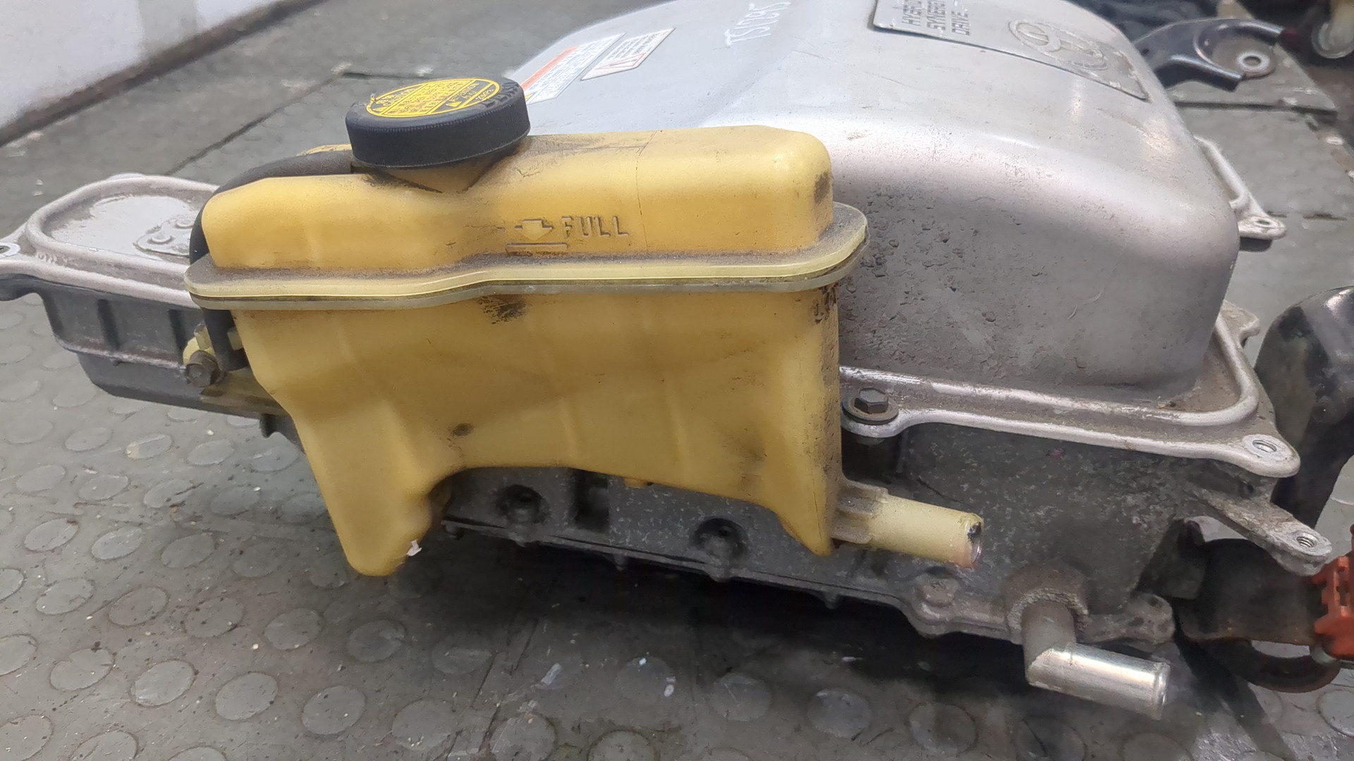 Преобразователь напряжения (адаптер)