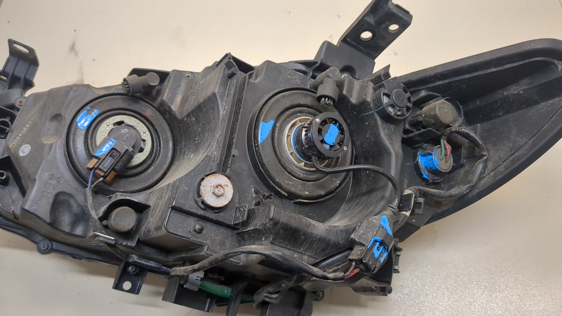 Фара правая