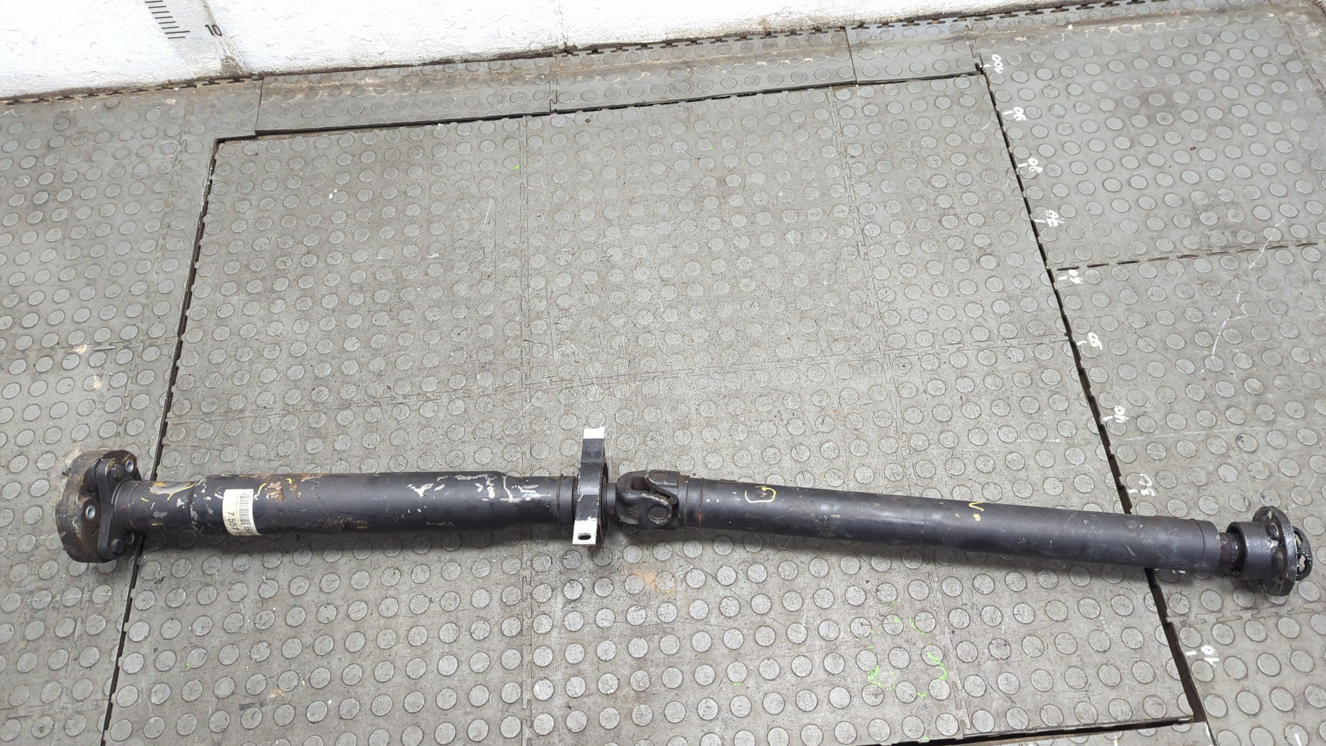 Вал карданный задний