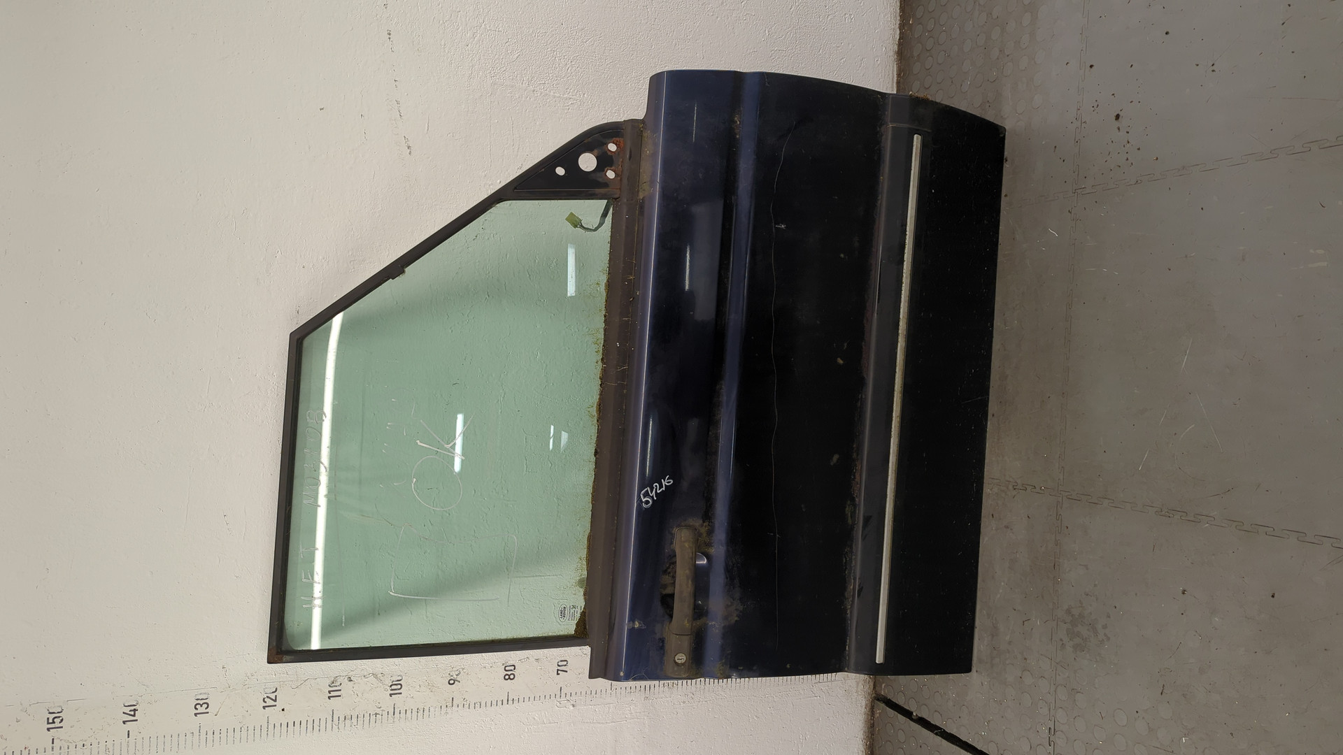 Дверь передняя правая