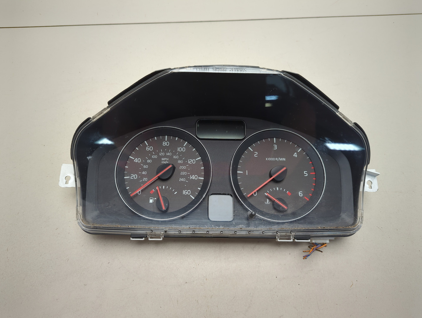 Панель приборов