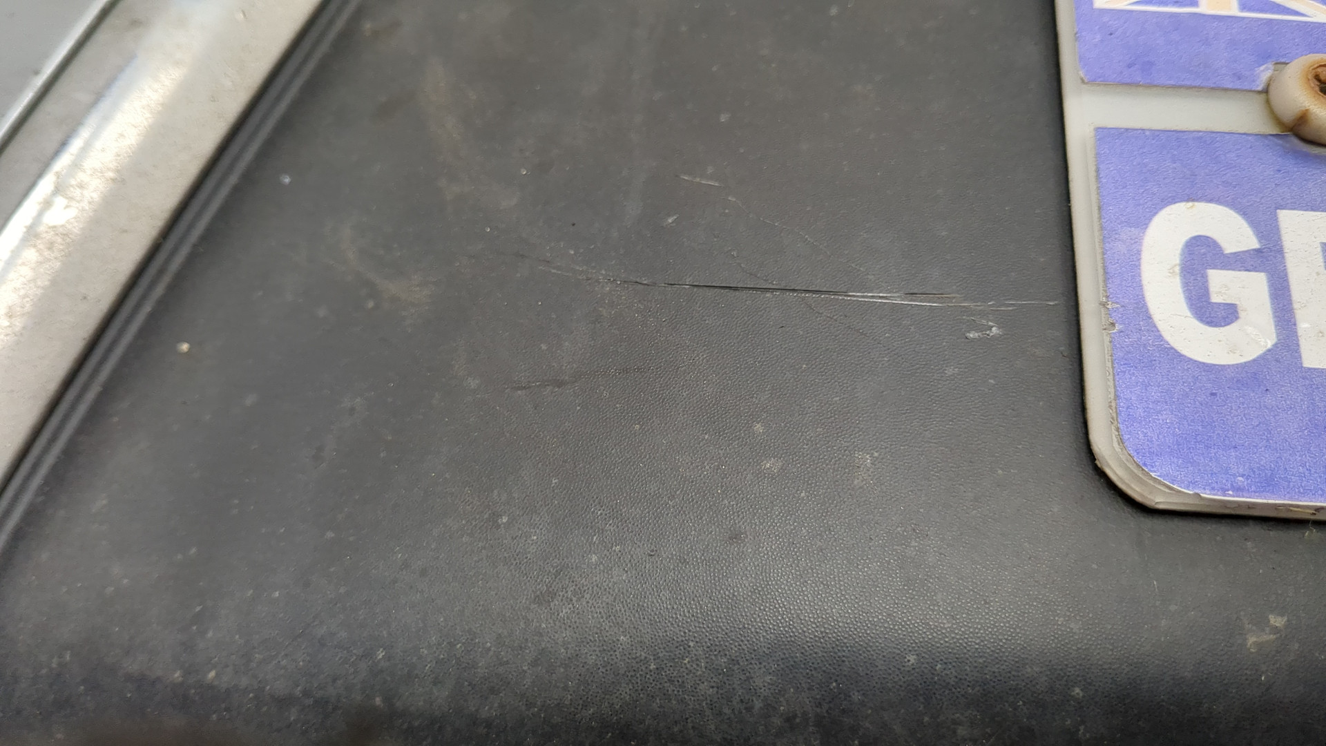 Бампер передний