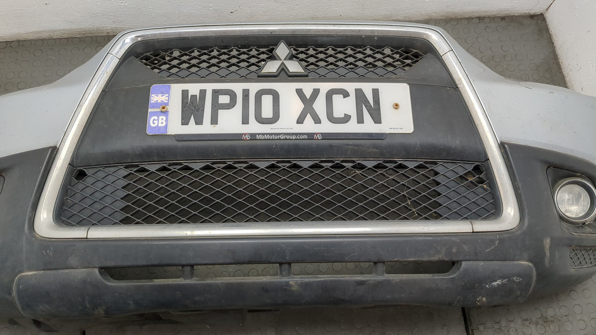 Бампер передний