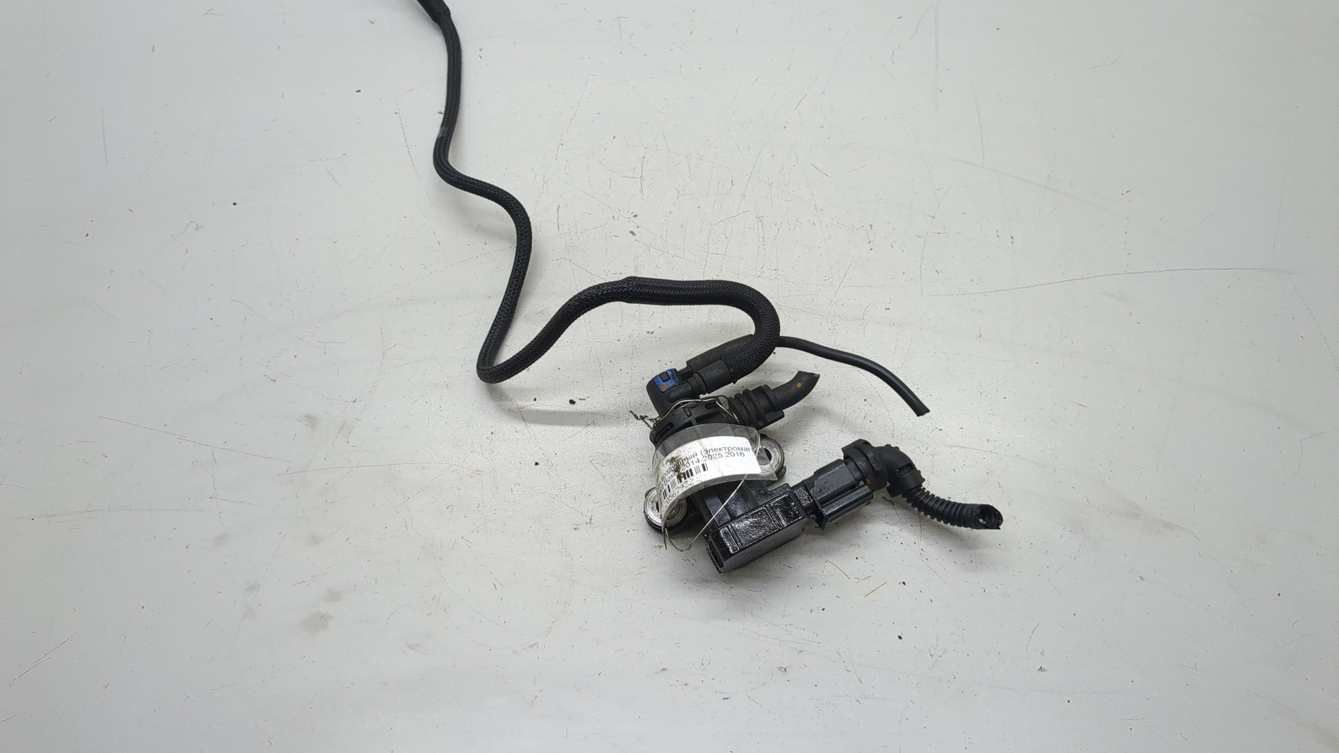 Клапан электромагнитный