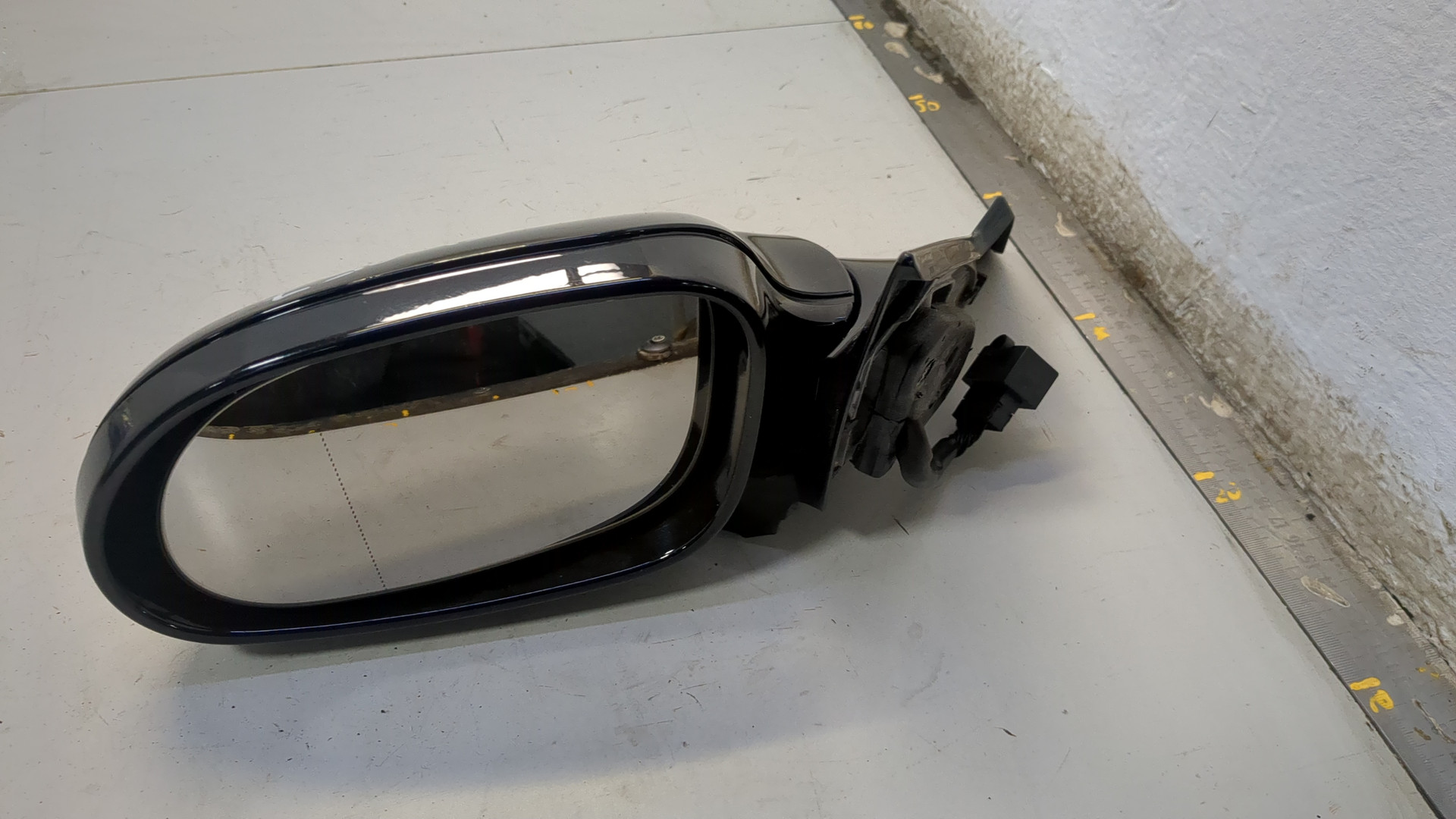 Зеркало левое электрическое