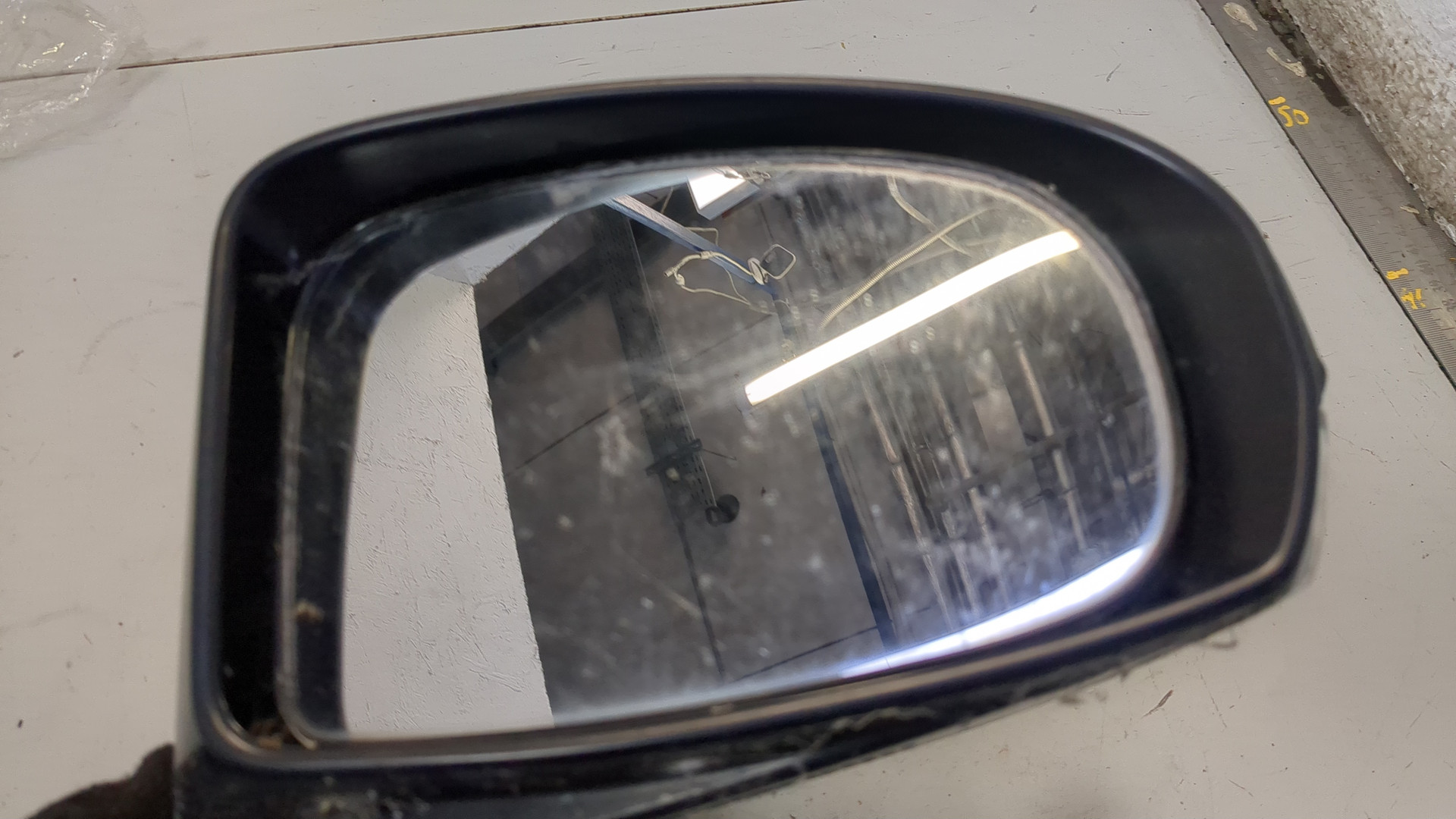 Зеркало правое электрическое