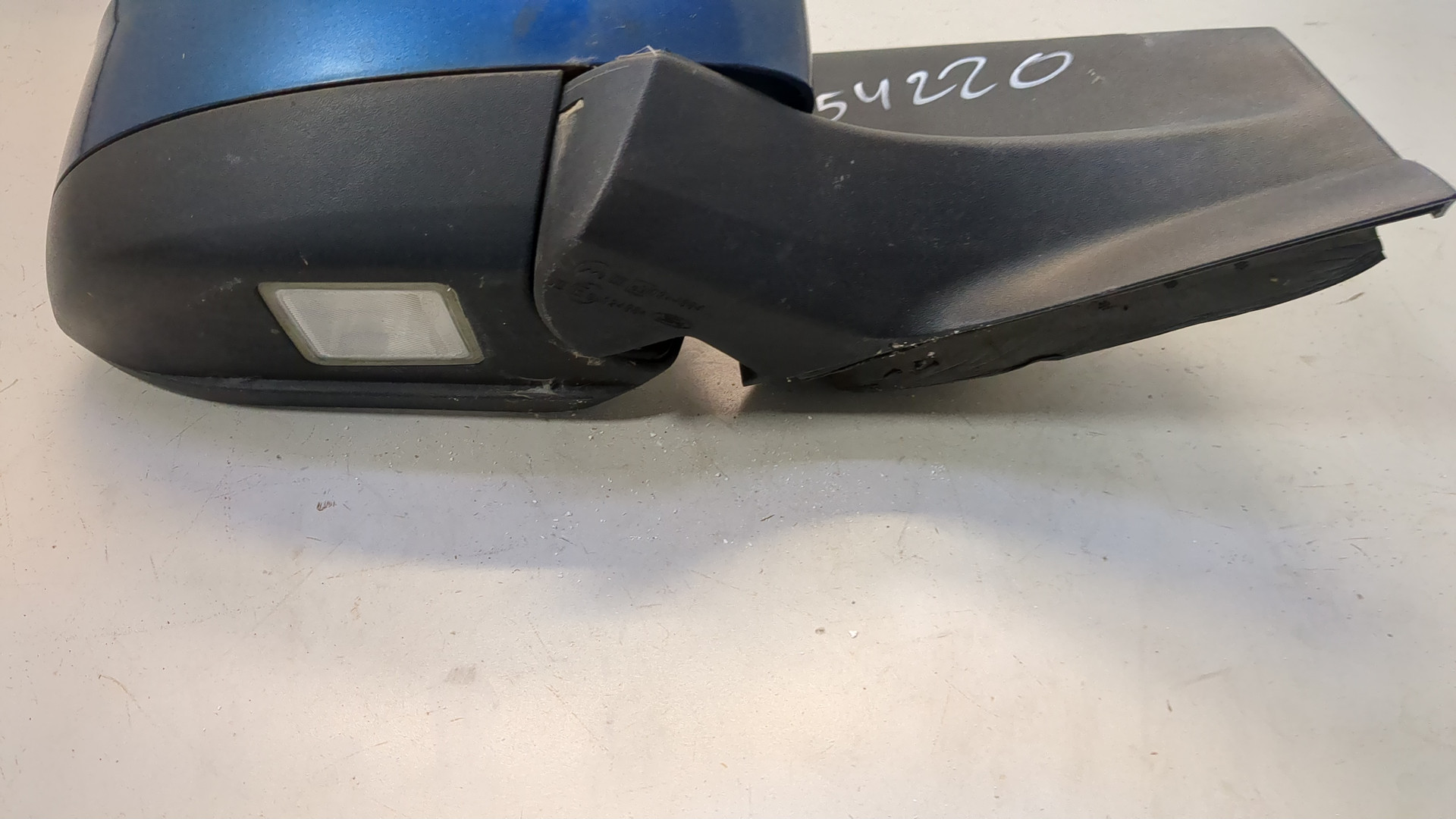 Зеркало правое электрическое