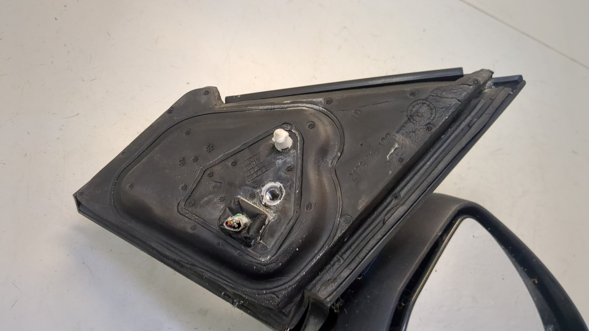 Зеркало правое электрическое