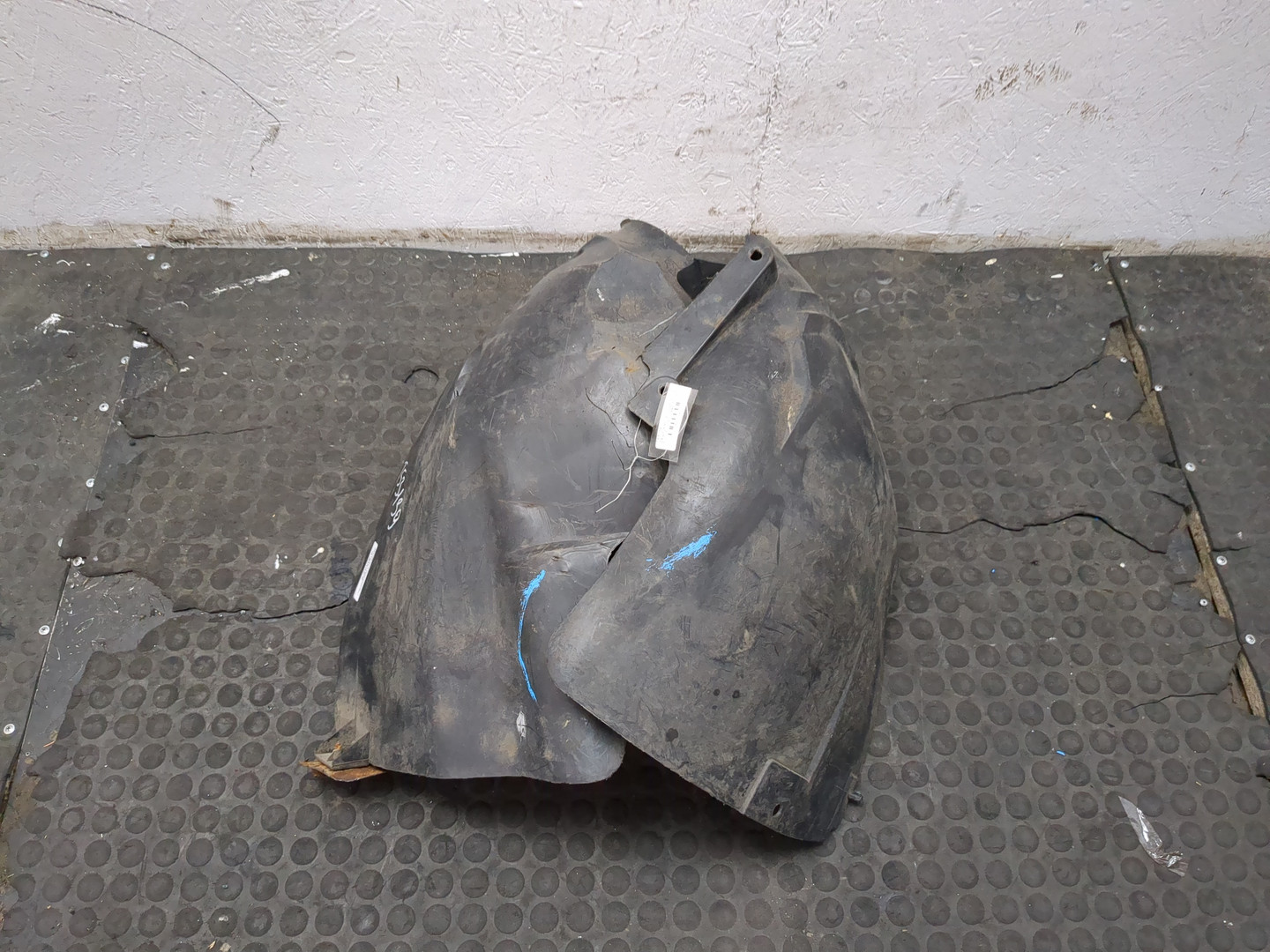 Локер передний правый