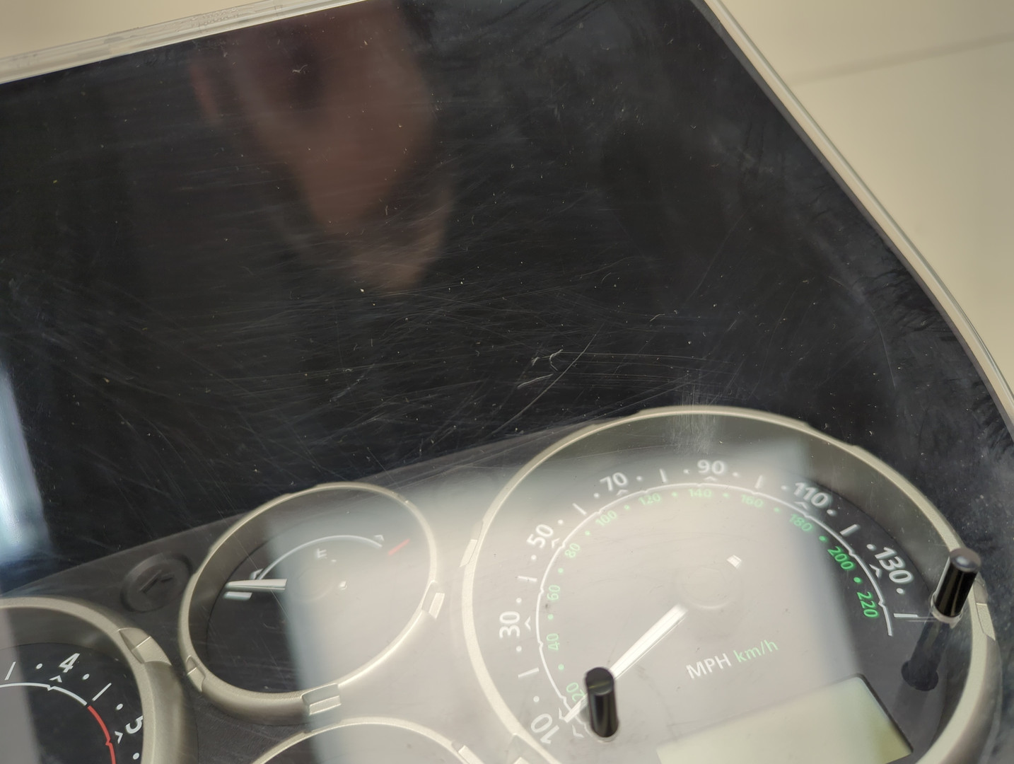 Панель приборов