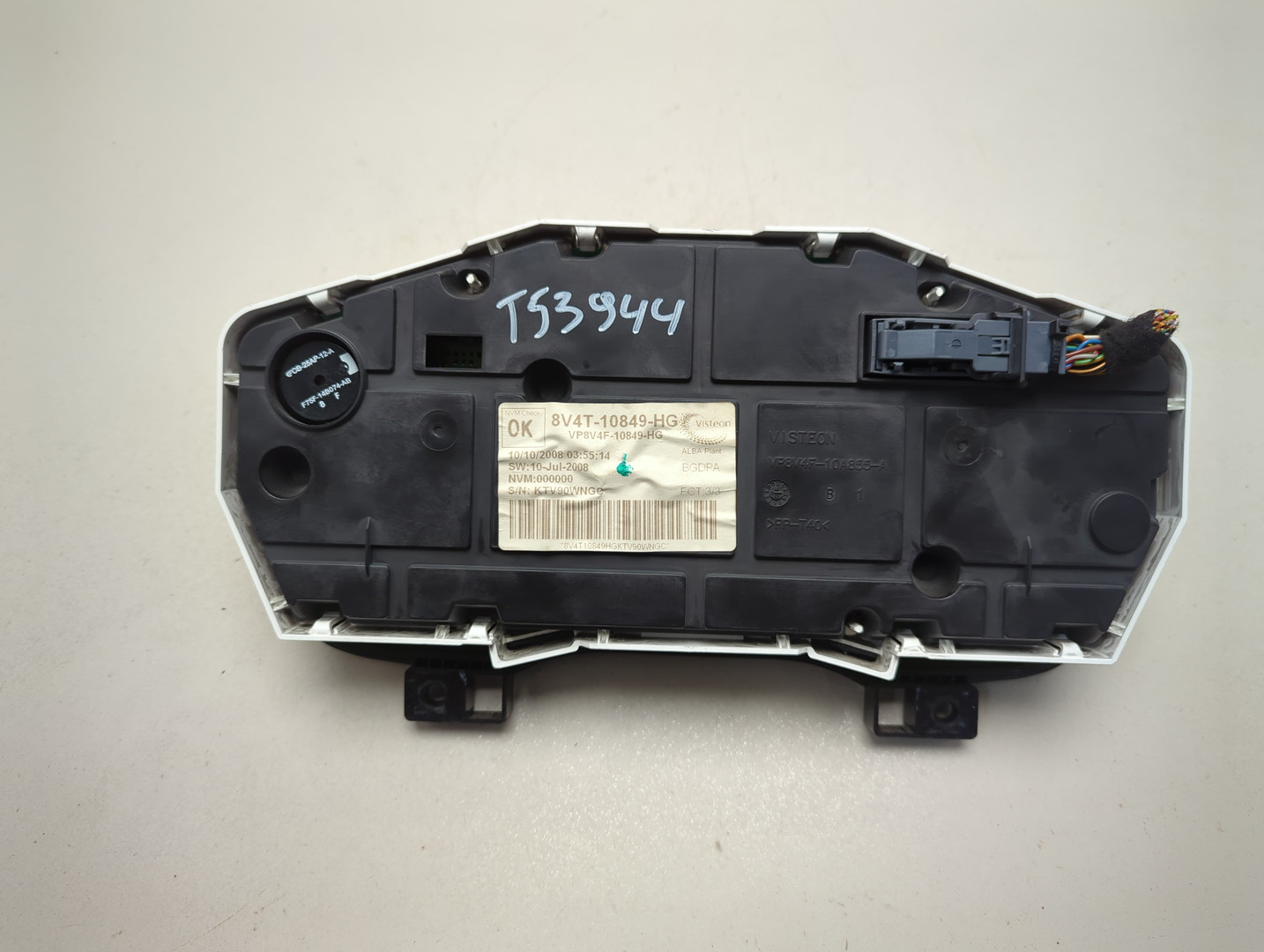 Панель приборов