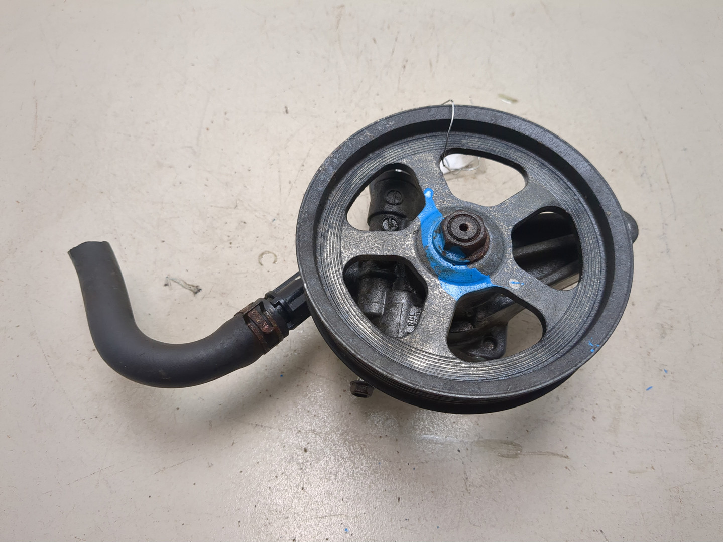 Насос ГУР (гидроусилитель руля)