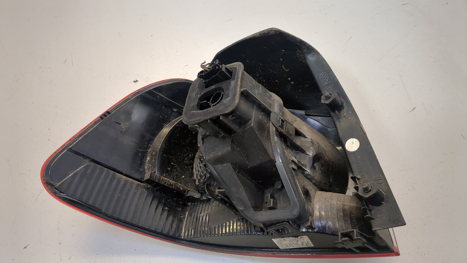 Фонарь задний правый