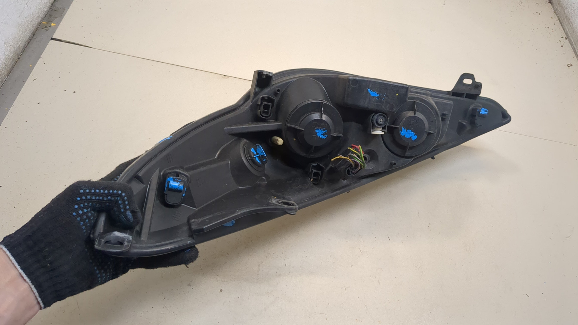 Фара правая