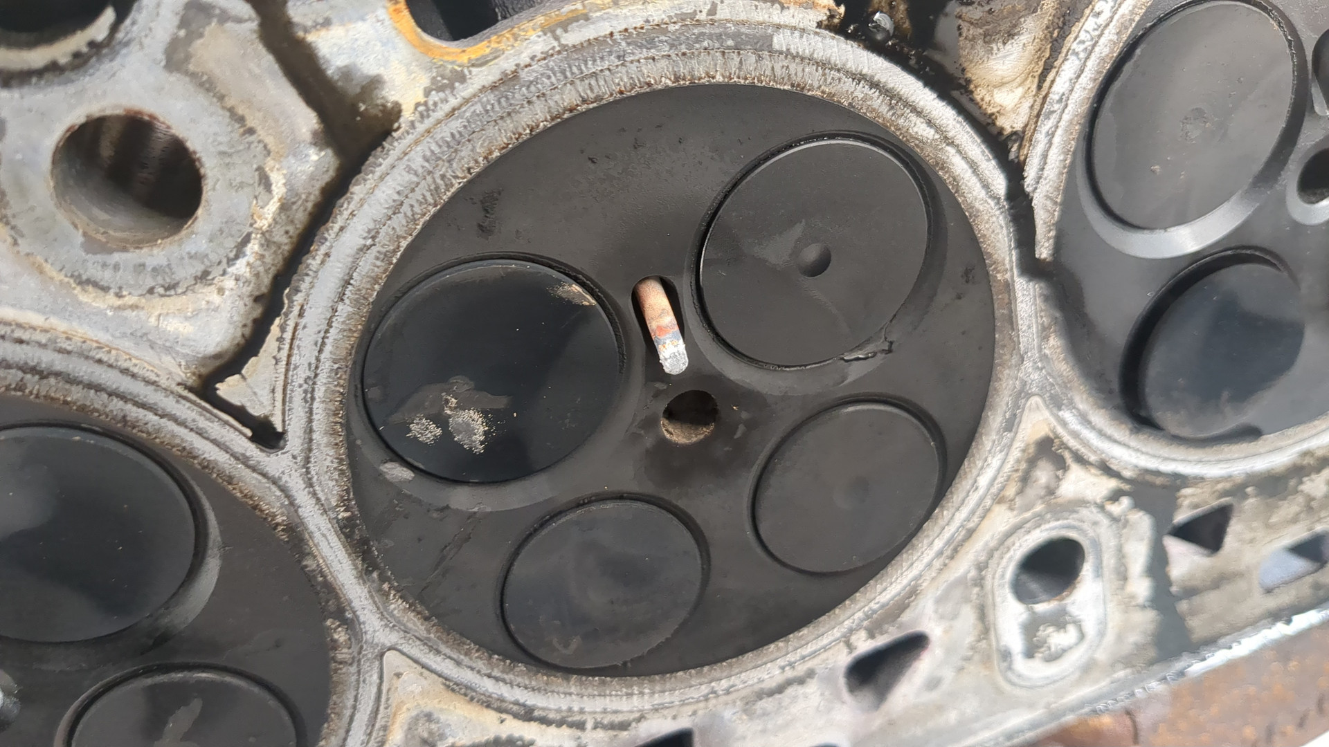 Головка блока цилиндров