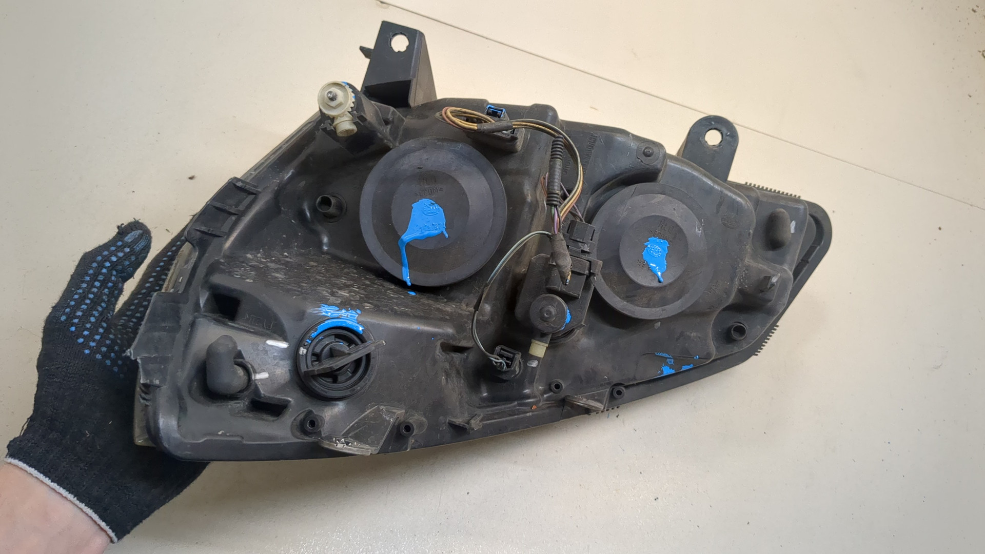 Фара правая