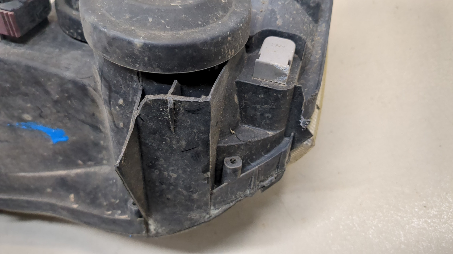 Фара правая