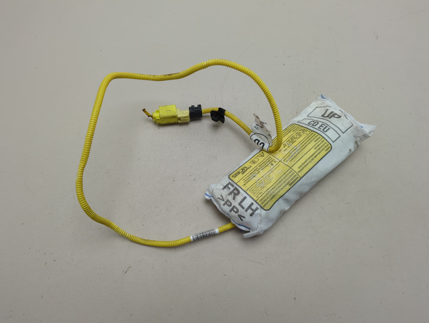 Подушка безопасности боковая (в сиденье)