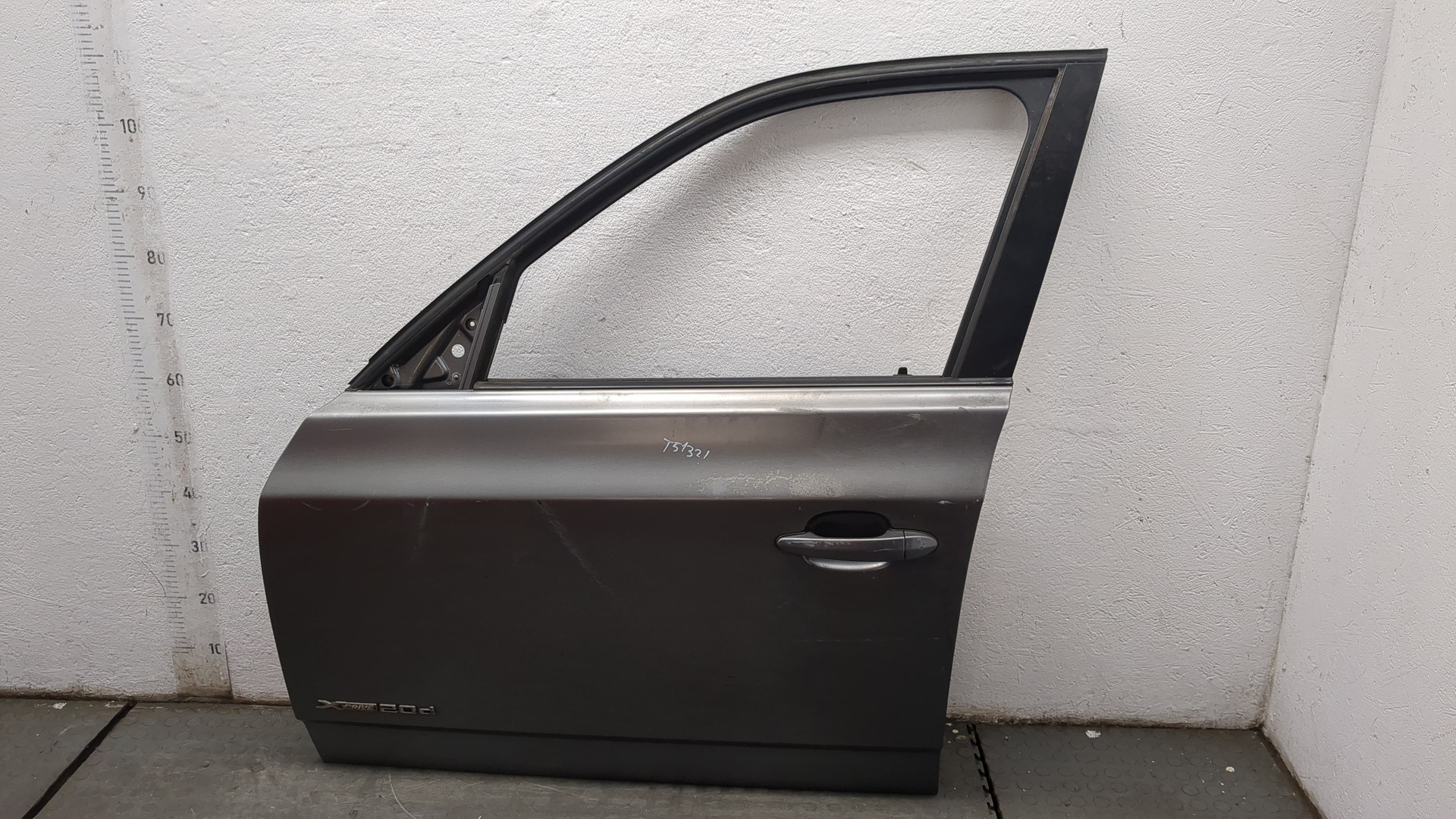 Дверь передняя левая