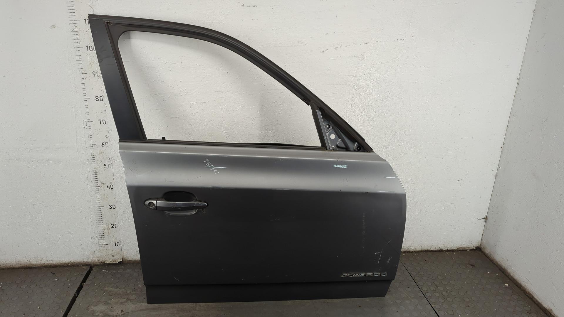 Дверь передняя правая