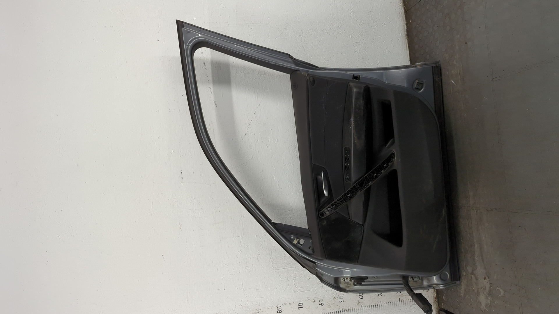 Дверь передняя правая