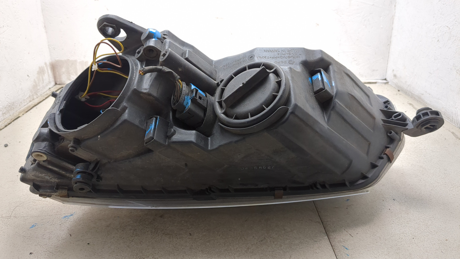 Фара правая