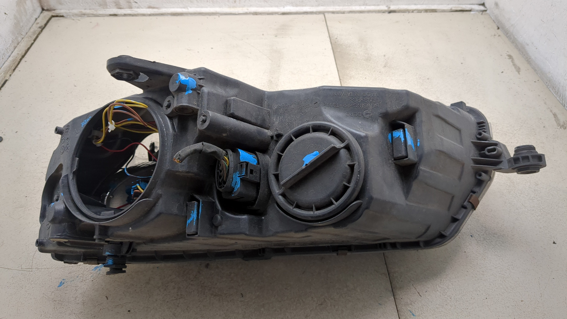 Фара правая