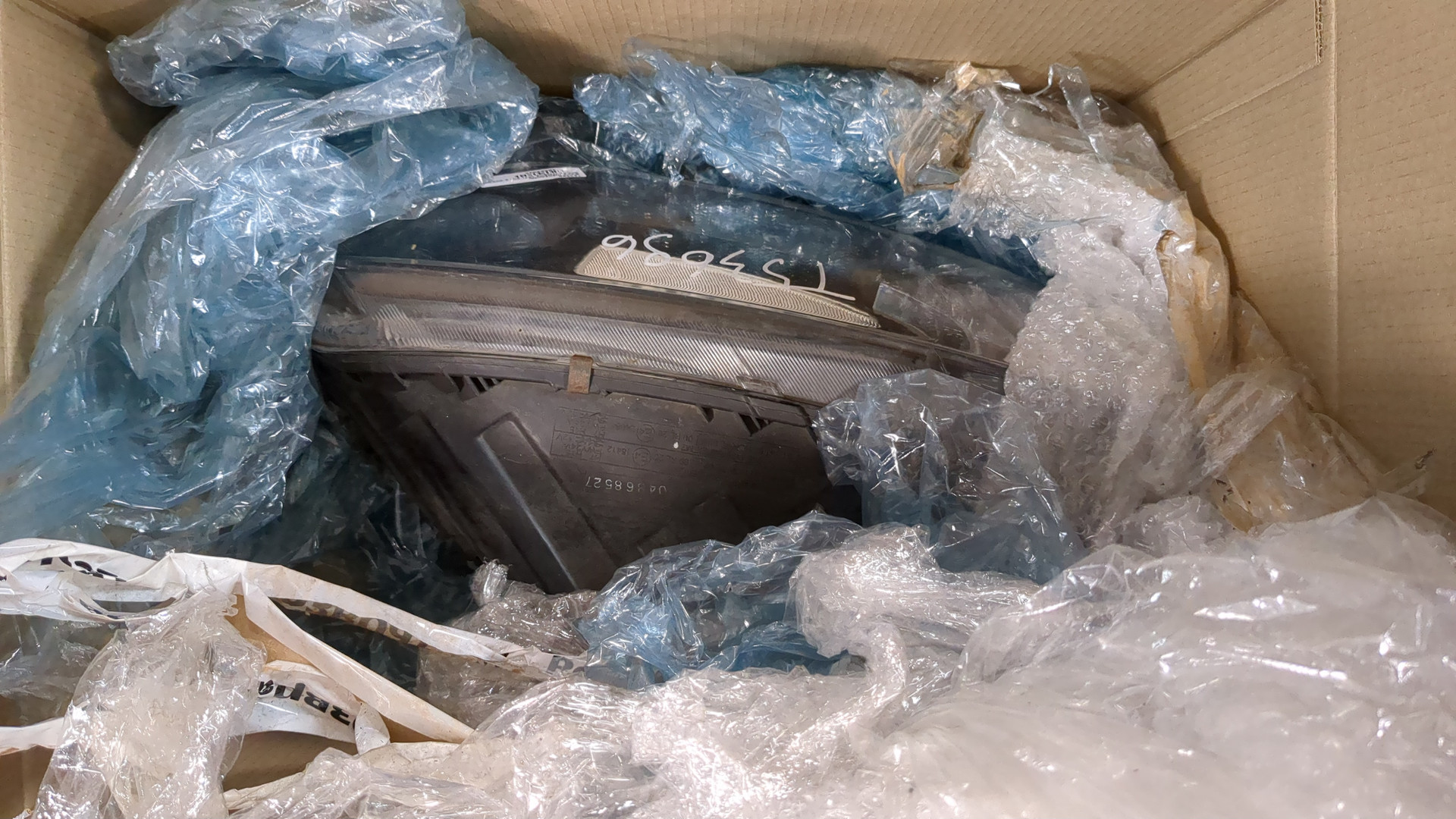 Фара правая