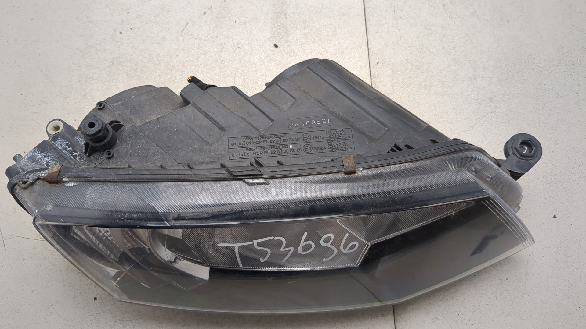 Фара правая