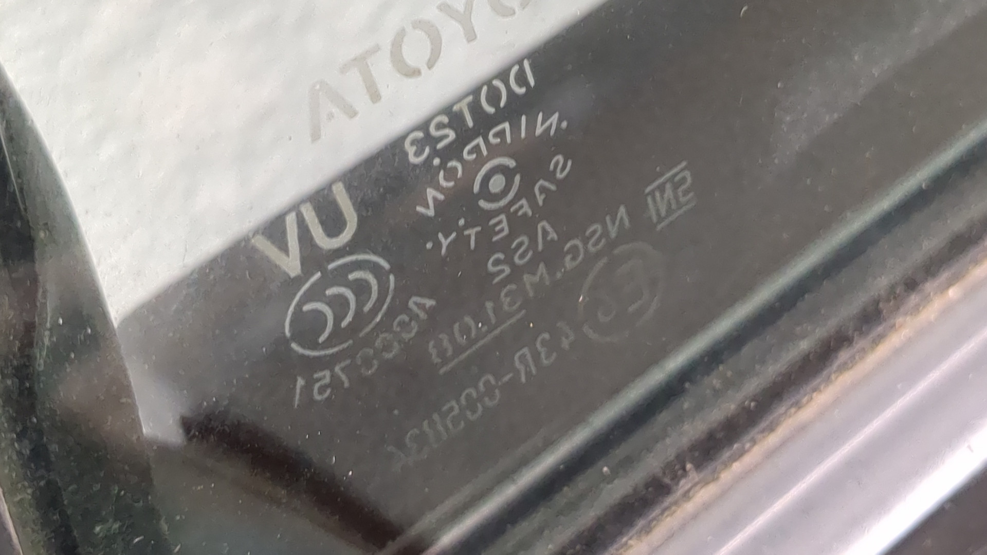 Дверь задняя правая