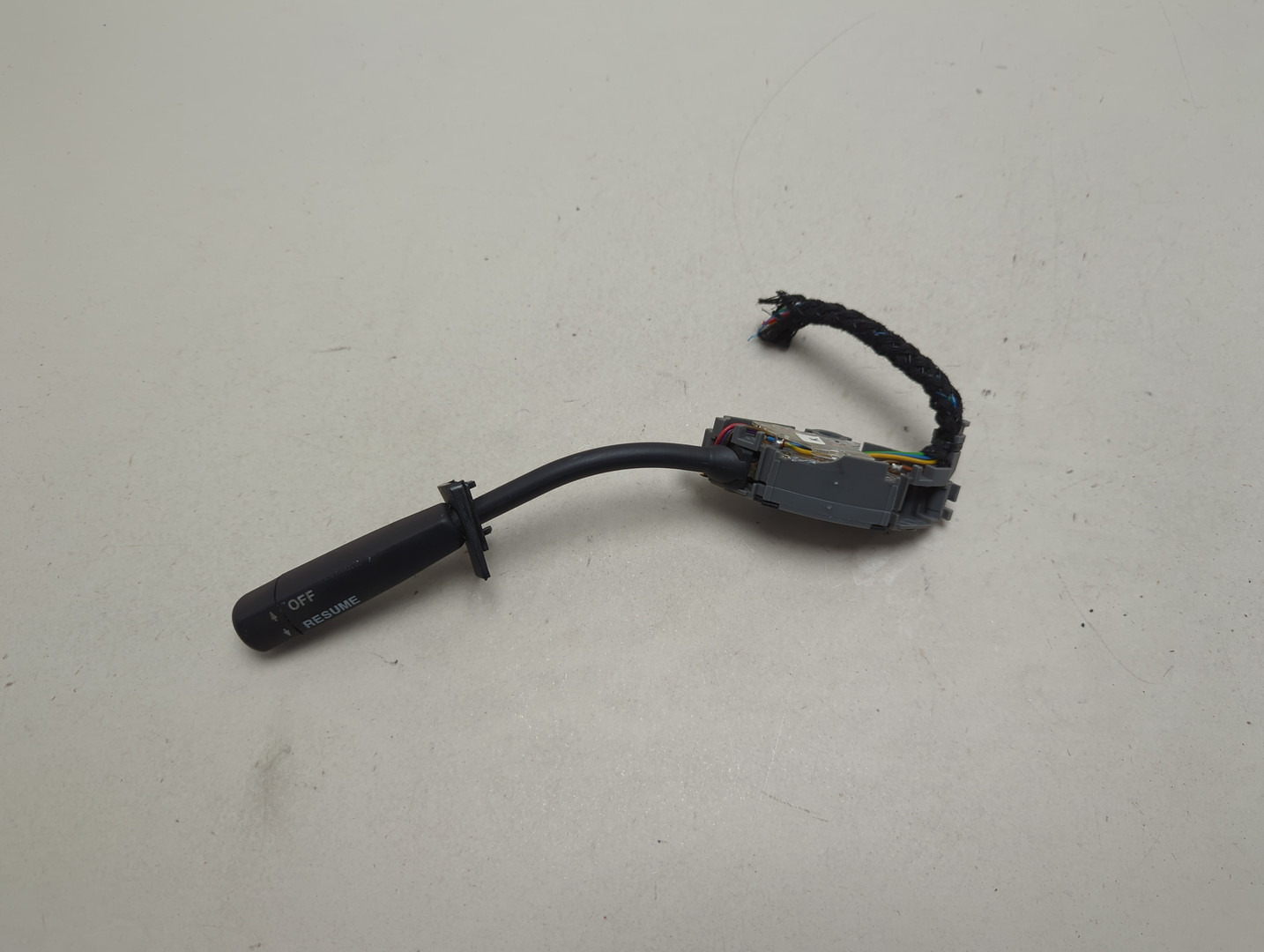 Переключатель круиз контроля