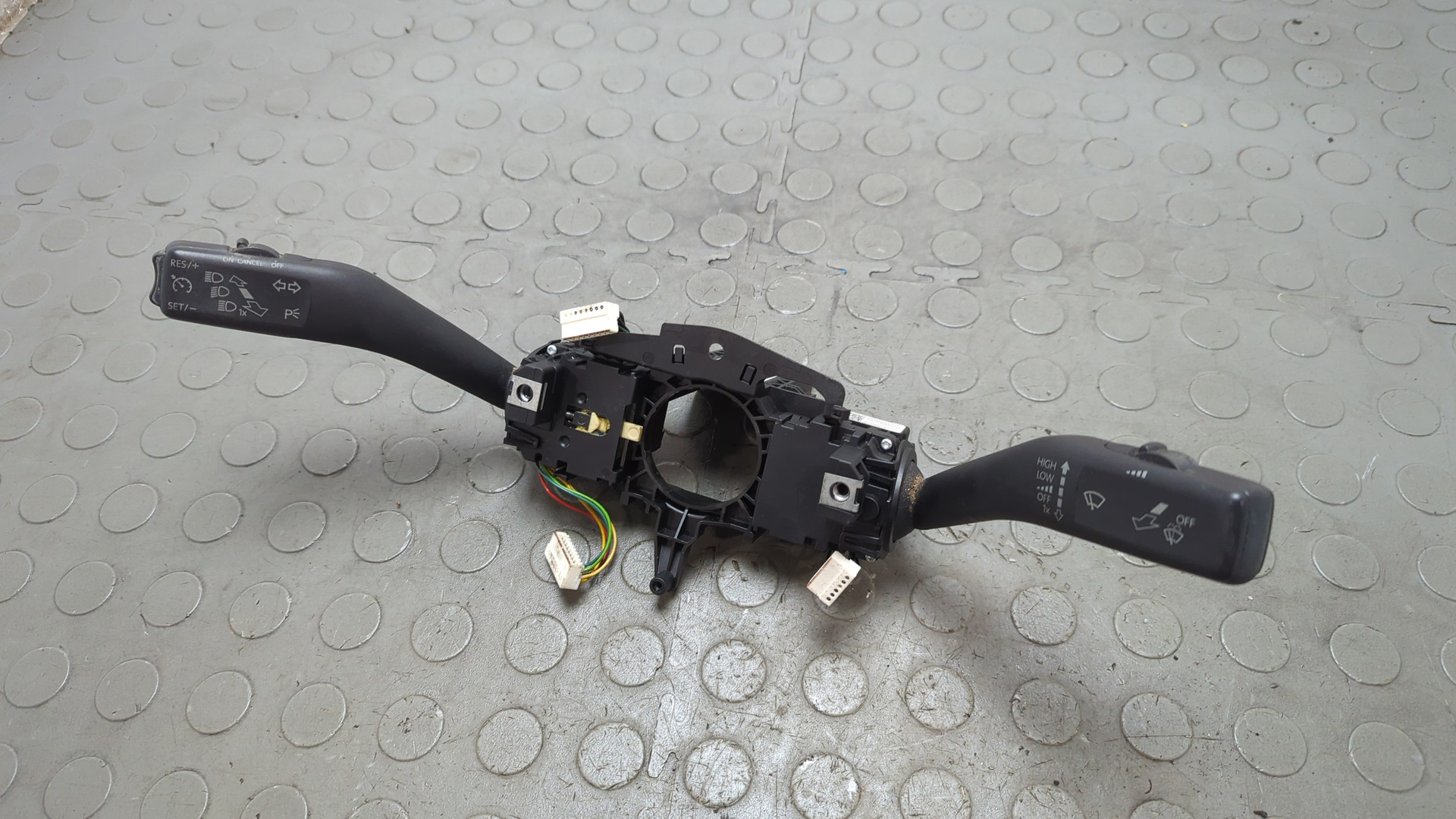 Переключатель подрулевой