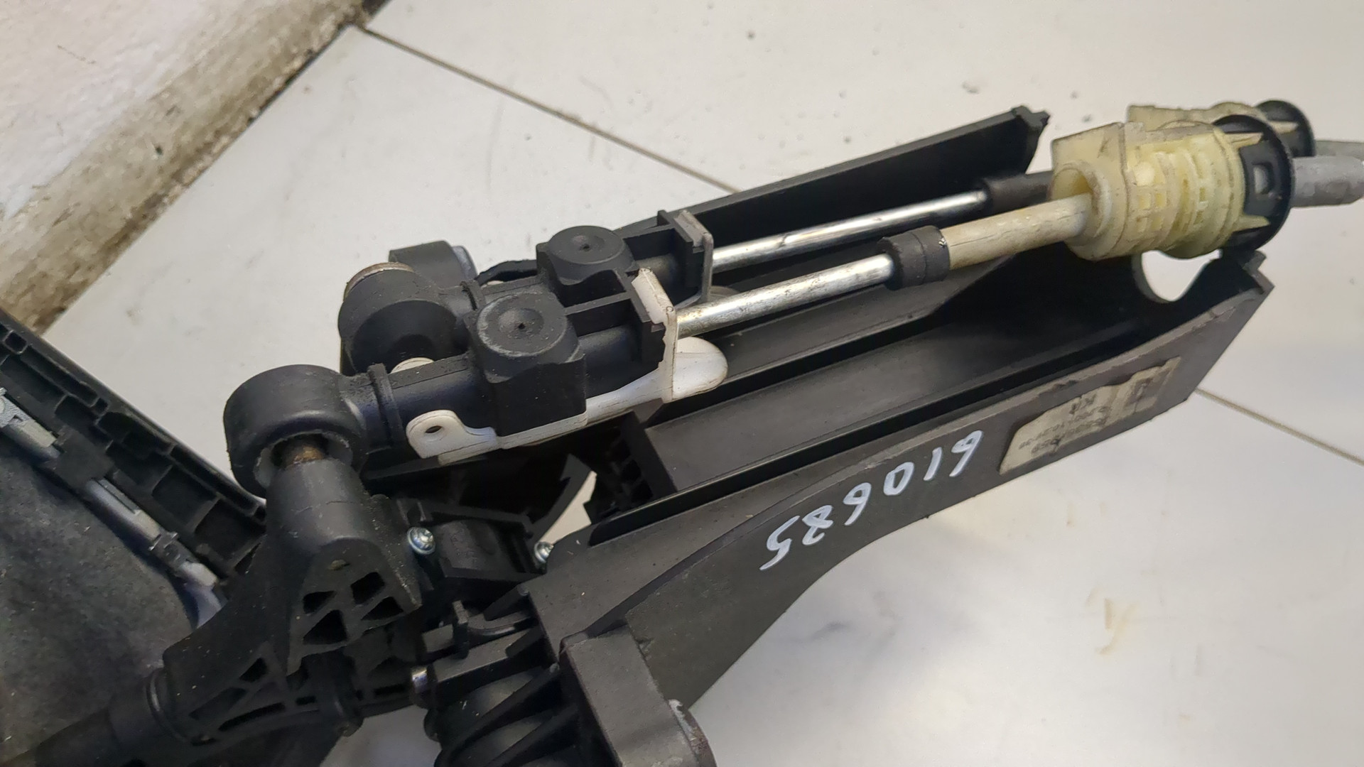 Кулиса МКПП / АКПП