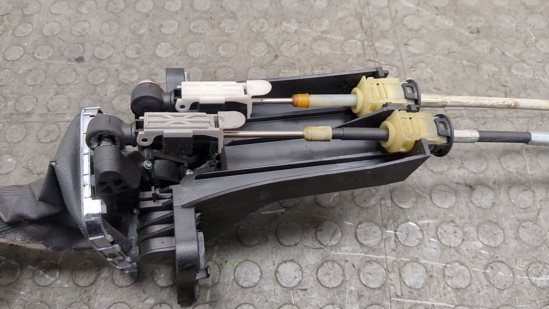 Кулиса МКПП / АКПП