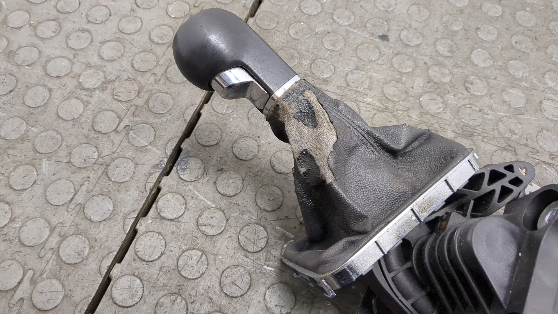 Кулиса МКПП / АКПП