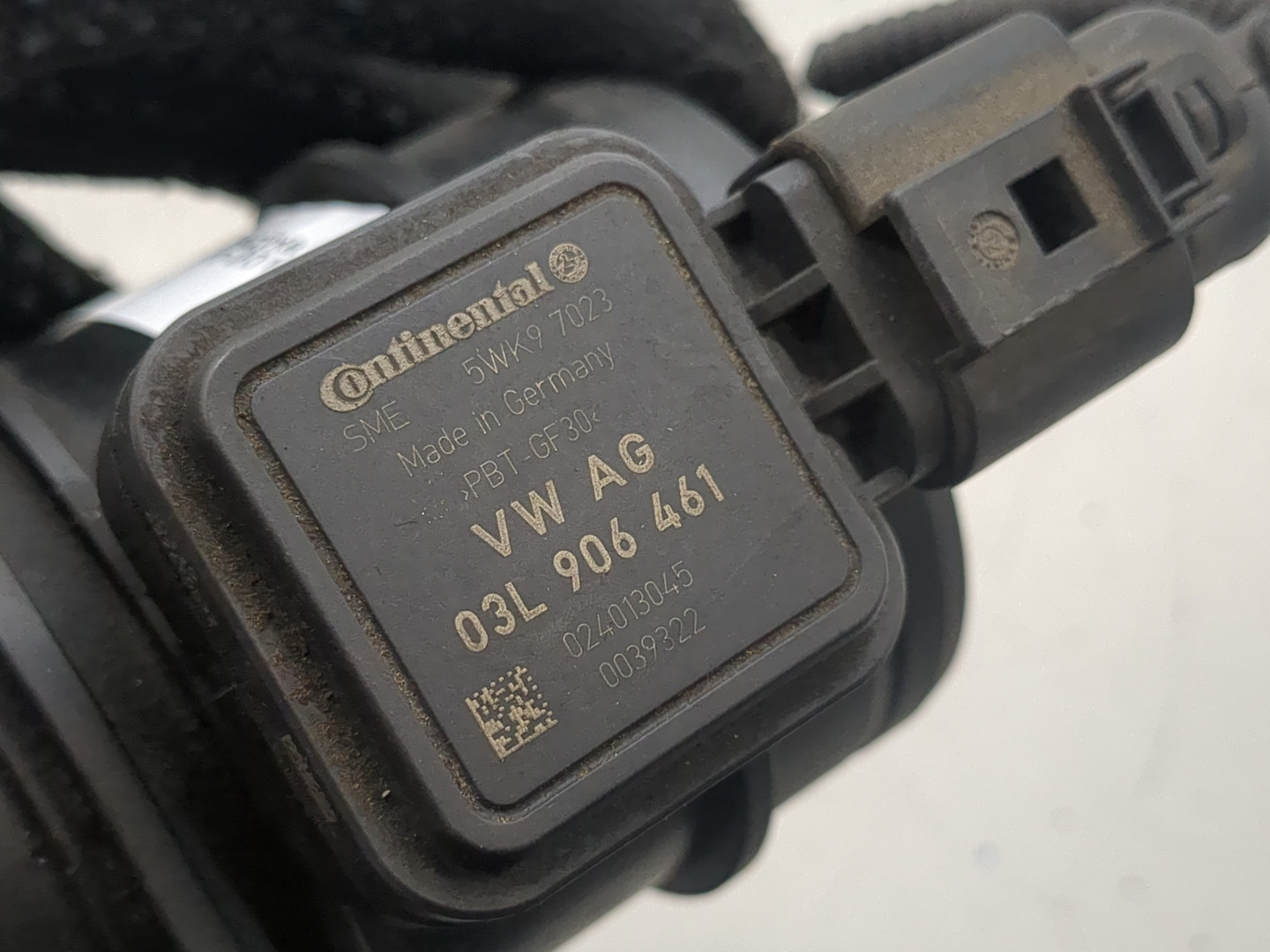 Расходомер воздуха (ДМРВ)