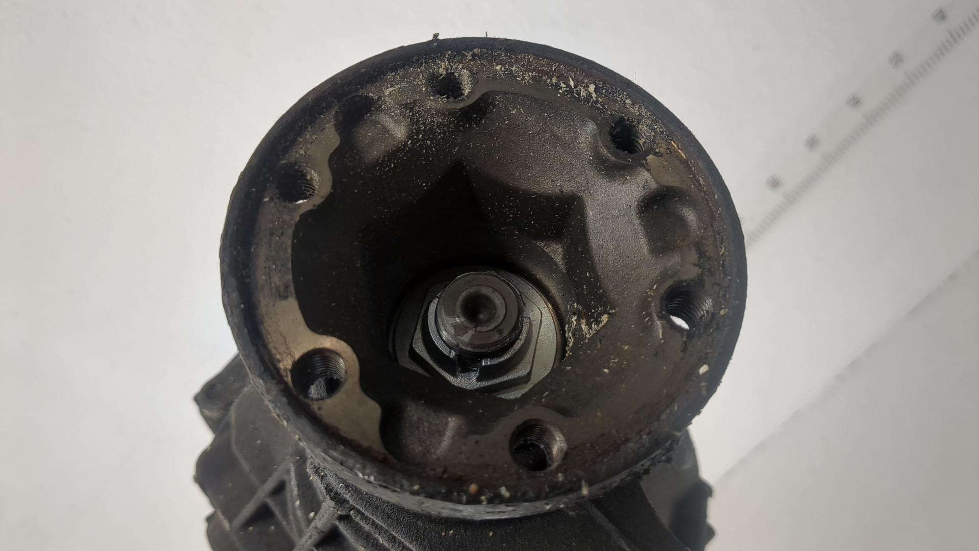 Редуктор заднего моста