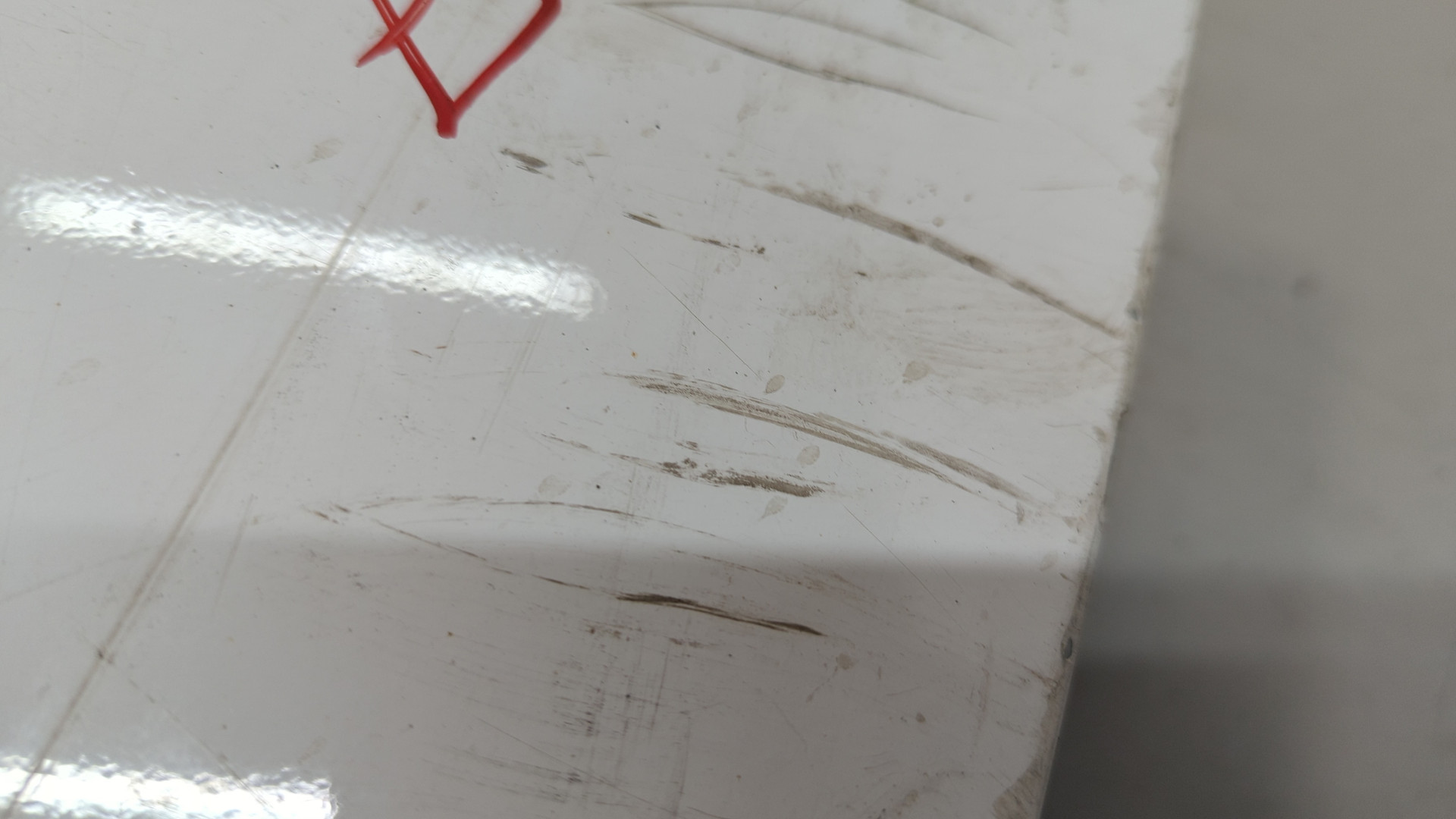 Лючок бензобака