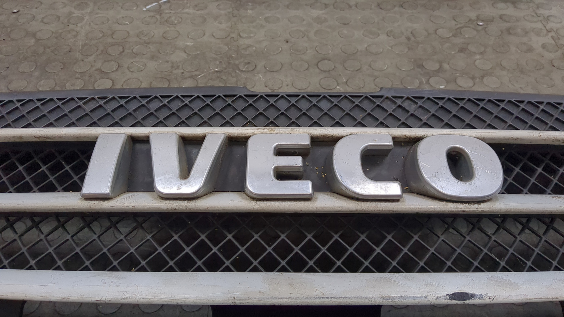 Решетка радиатора